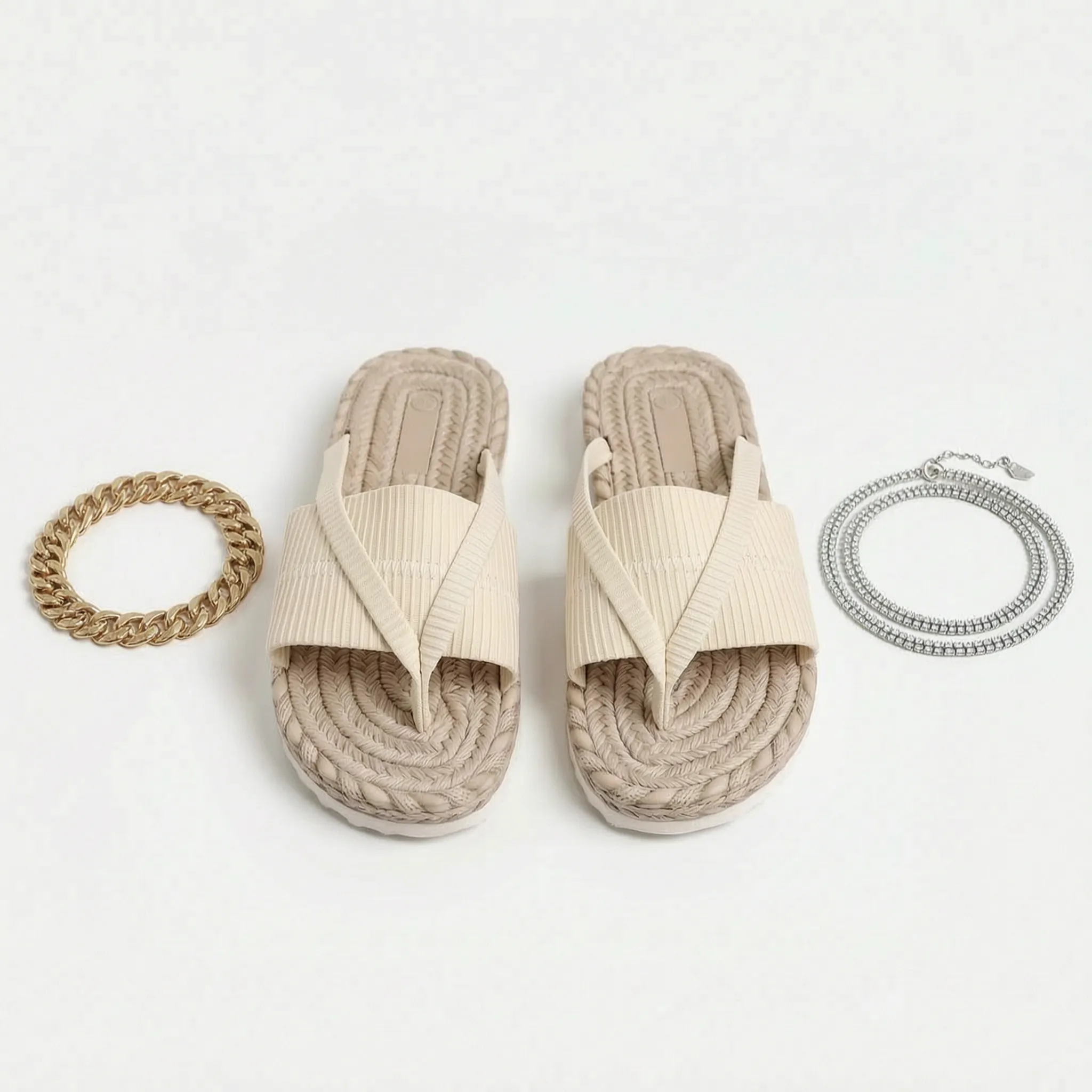 Solari - Casual Toe-Loop Sandals