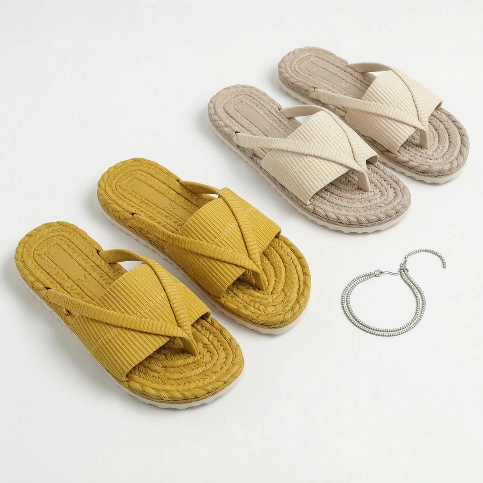 Solari - Casual Toe-Loop Sandals