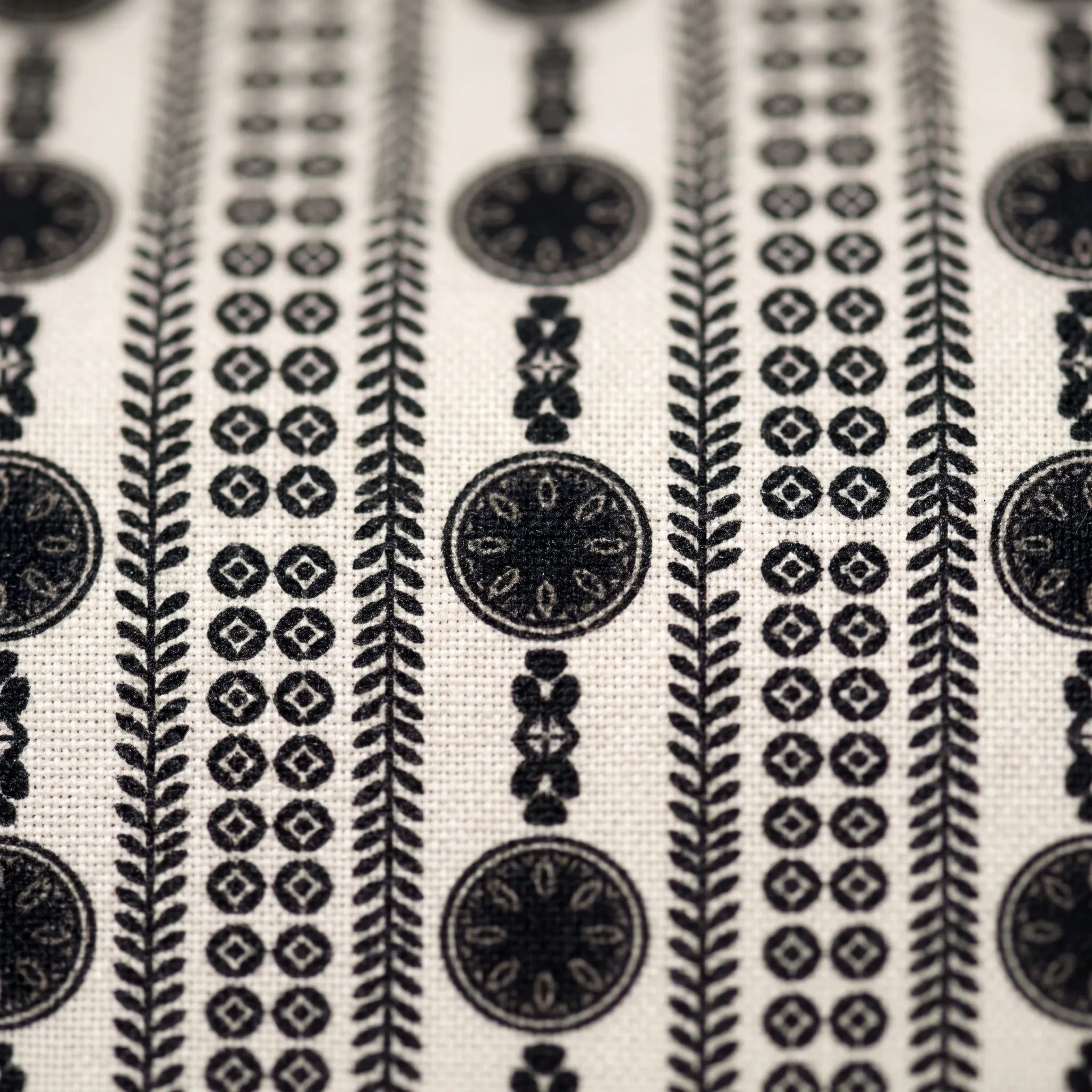 Zelato - Short-Sleeved Geometric Pattern Shirt